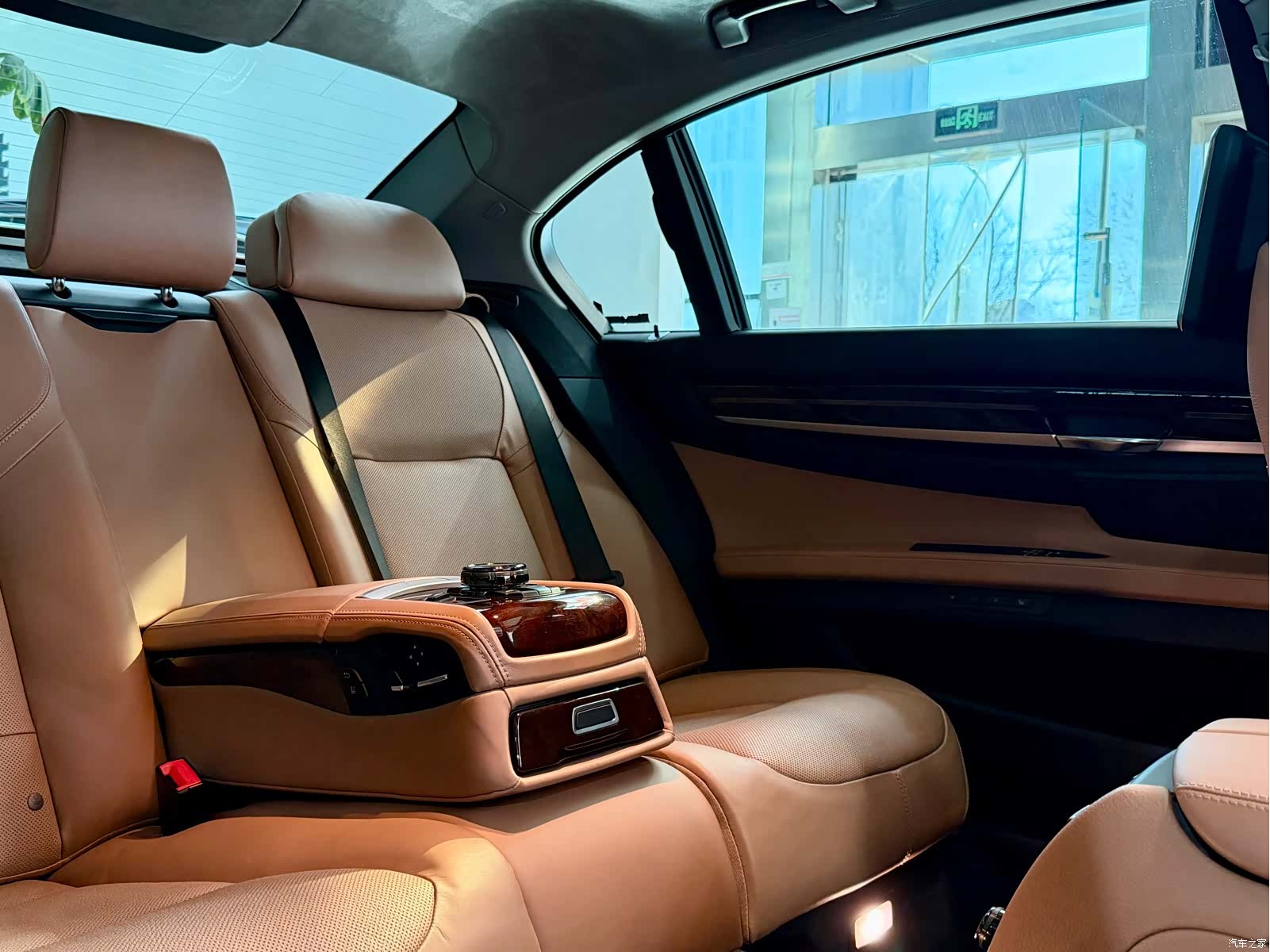 BMW 7 Series, 2014 40