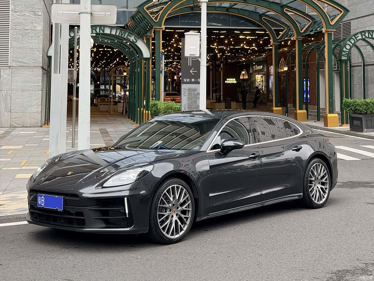 Porsche Panamera