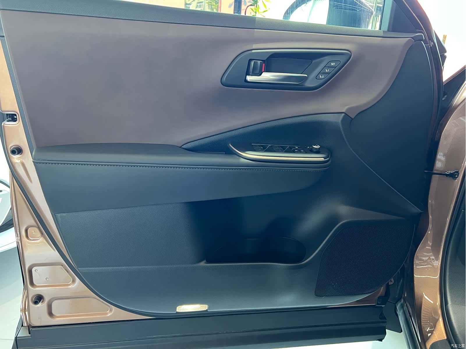 Toyota Crown, 2025 9