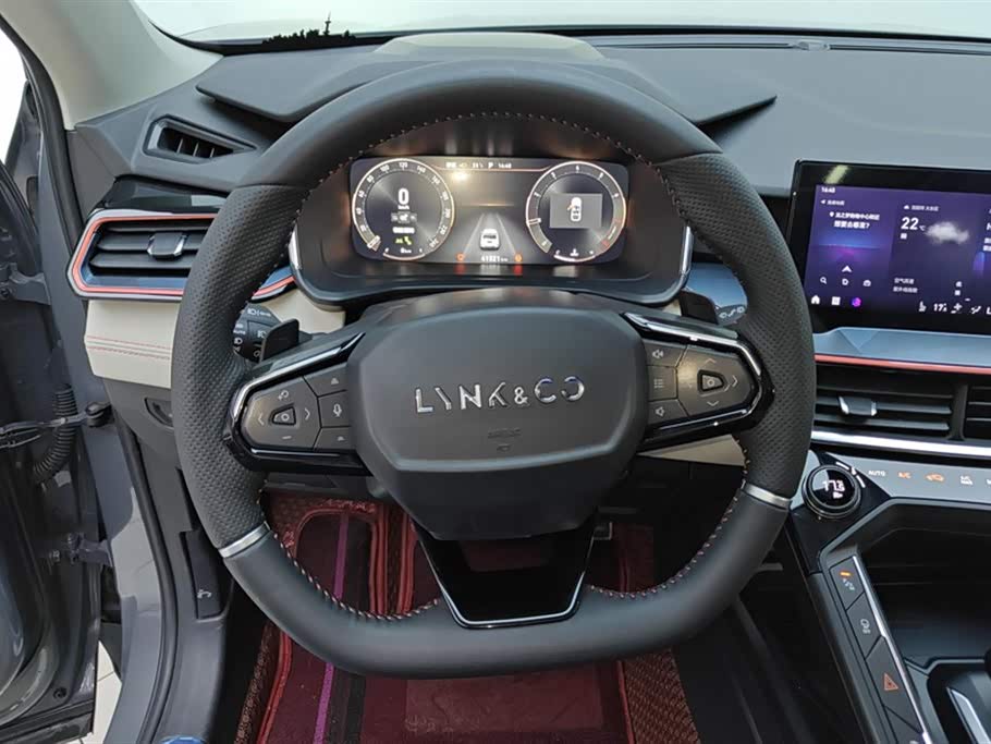 Lynk & Co 06 Lynk & Co 06