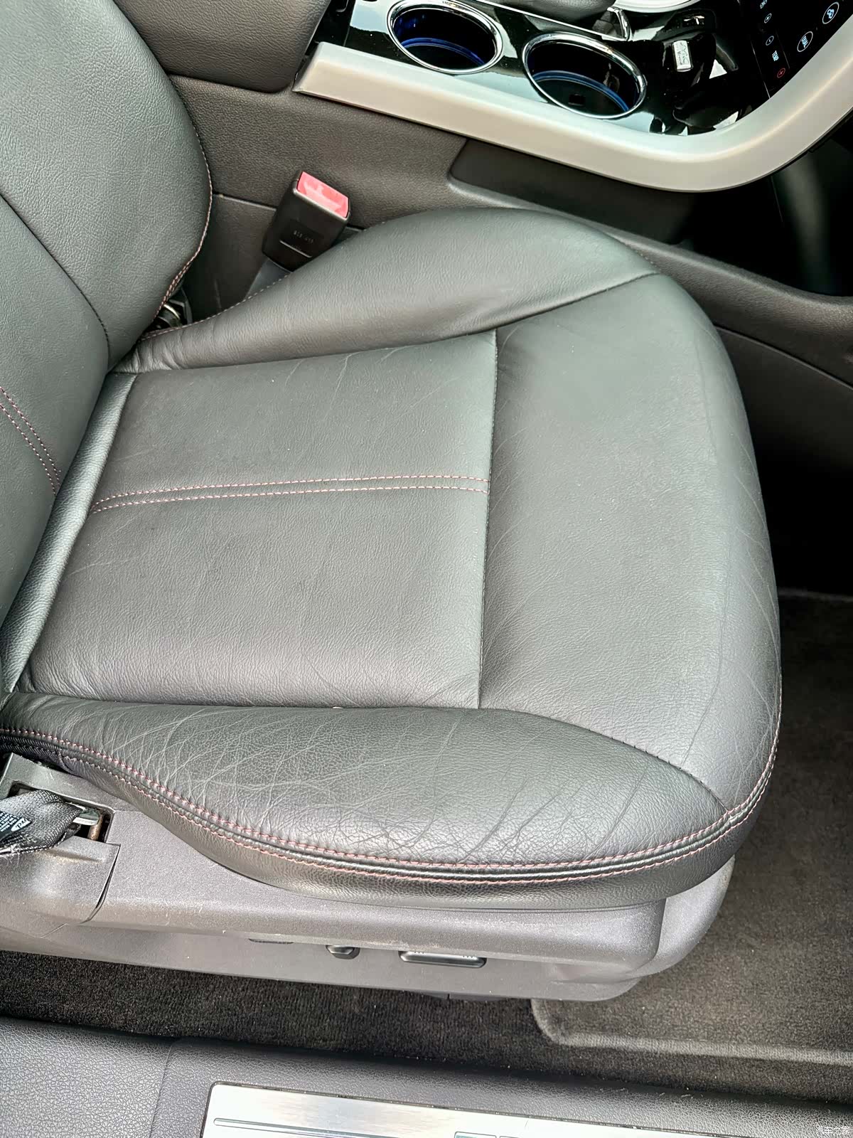 Ford Edge, 2015 44