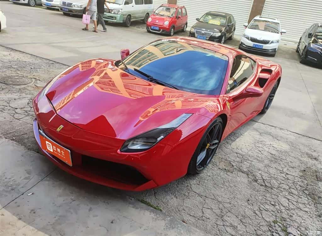 Ferrari 488, 2016 1