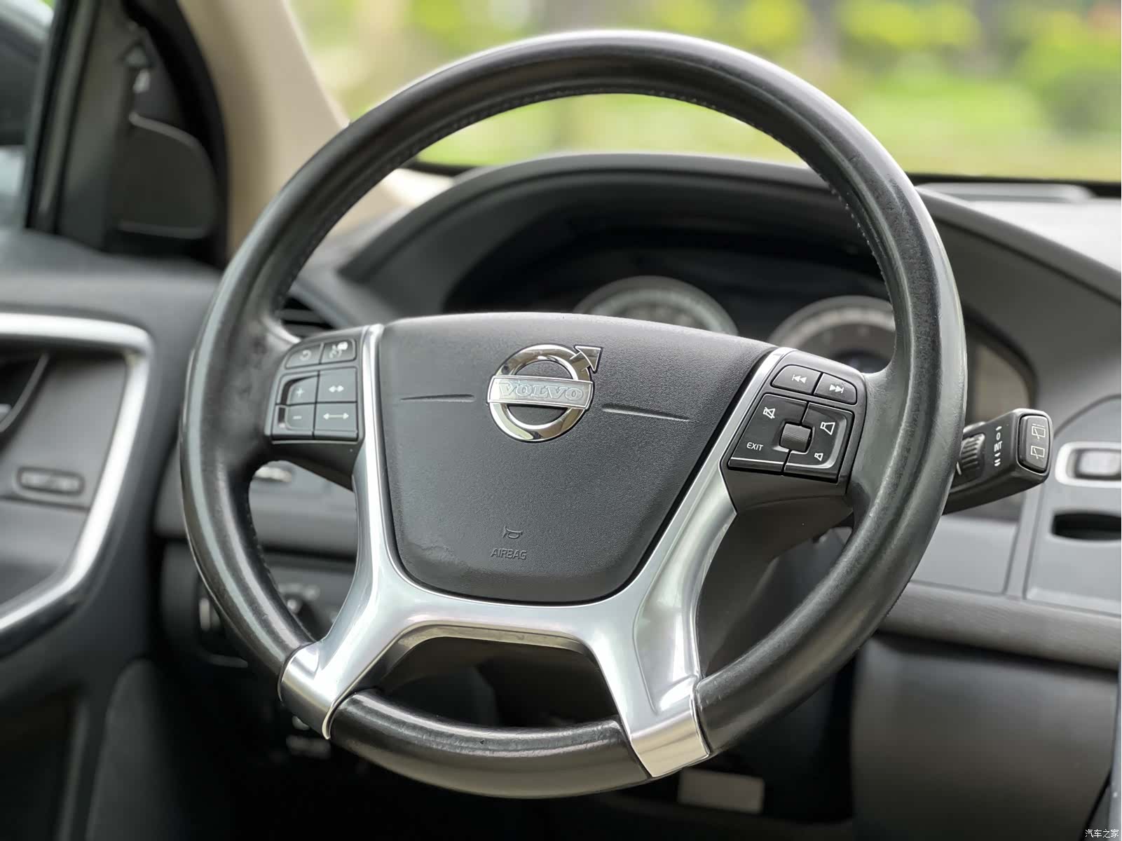Volvo XC60, 2012 28