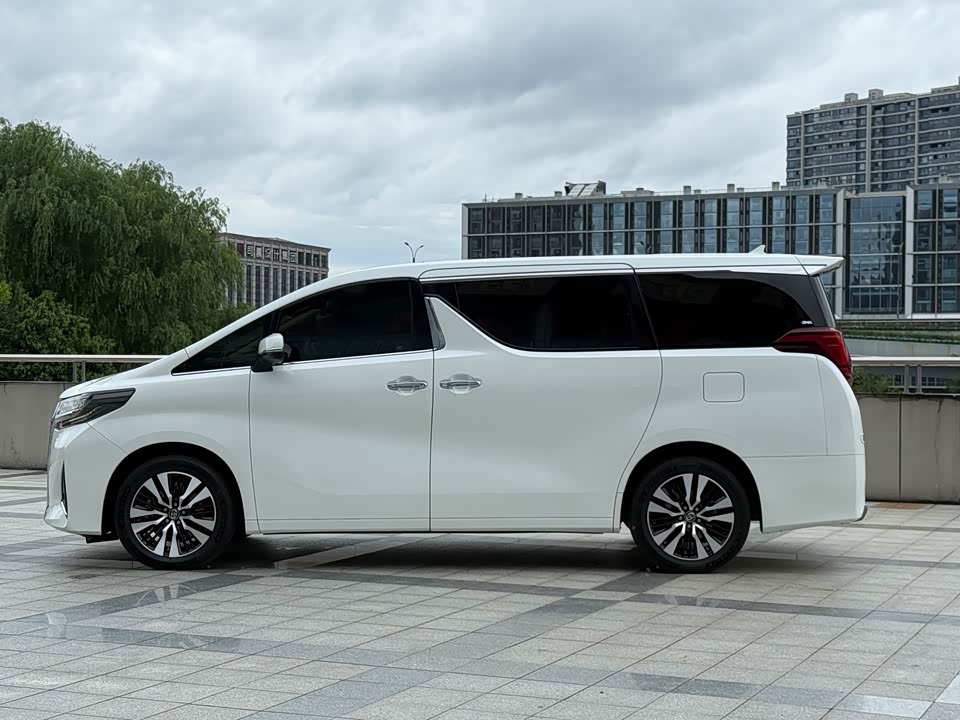 Toyota Elfa Toyota Elfa