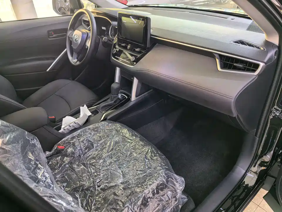 Toyota Corolla Sharp amplifier