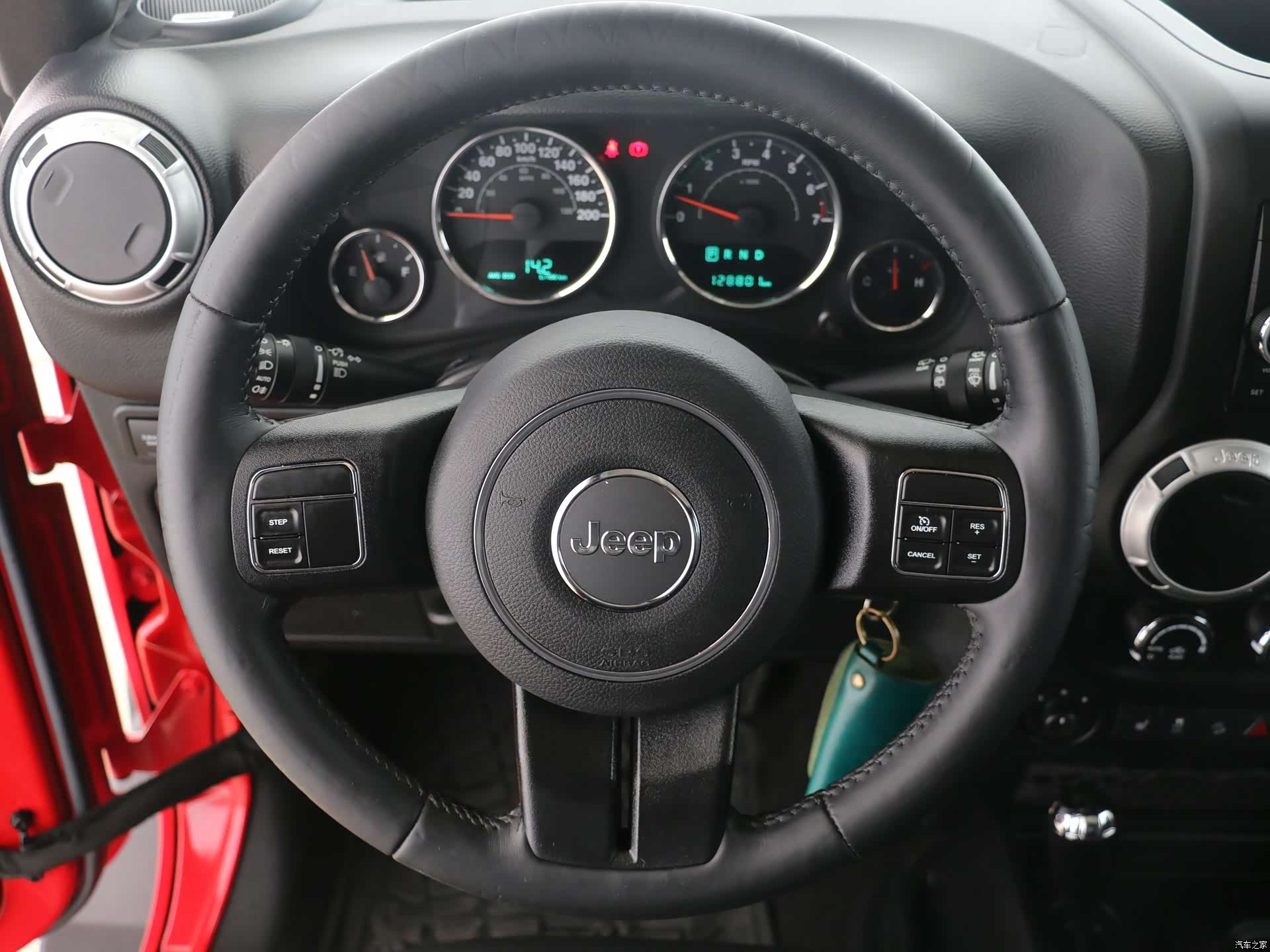 Jeep Wrangler, 2016 все фото
