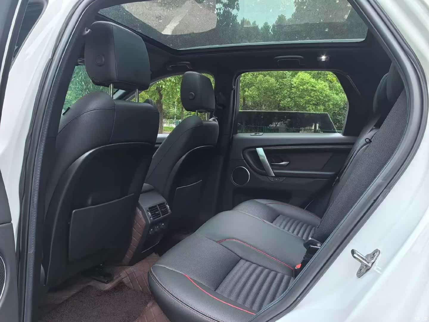 Land Rover Discovery, 2022 все фото