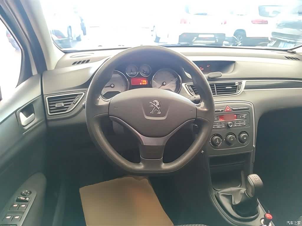 Peugeot 308, 2016 10