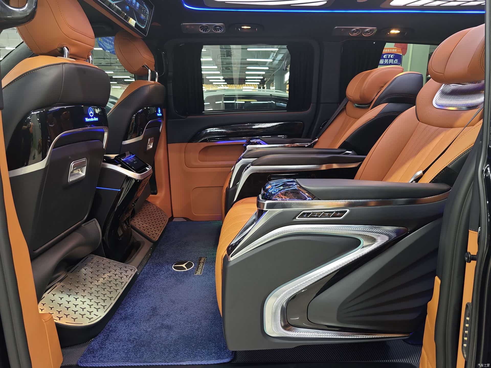 Mercedes-Benz 7, 2024 6
