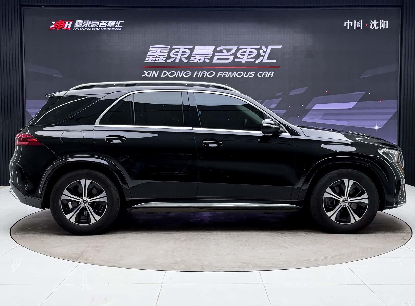 Mercedes-Benz GLE, 2023 все фото
