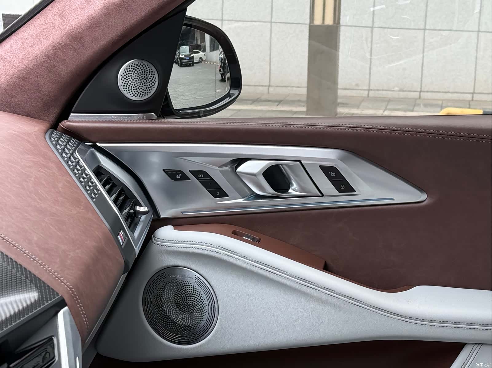 BMW XM, 2024 10