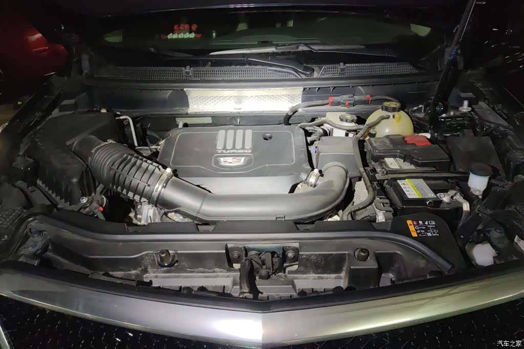 Cadillac XT5, 2024 10