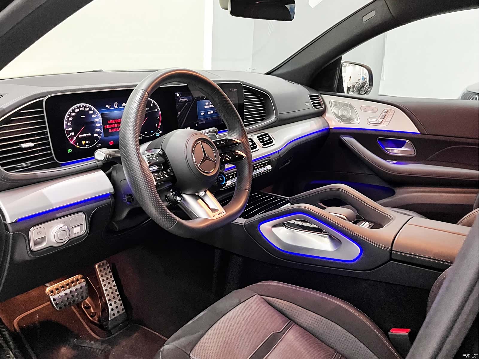 Mercedes-Benz GLE, 2025 8