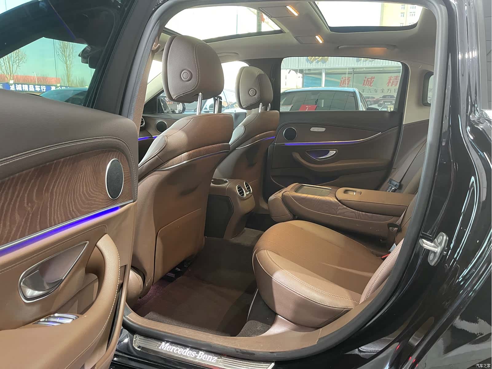 Mercedes-Benz E-Class, 2020 все фото