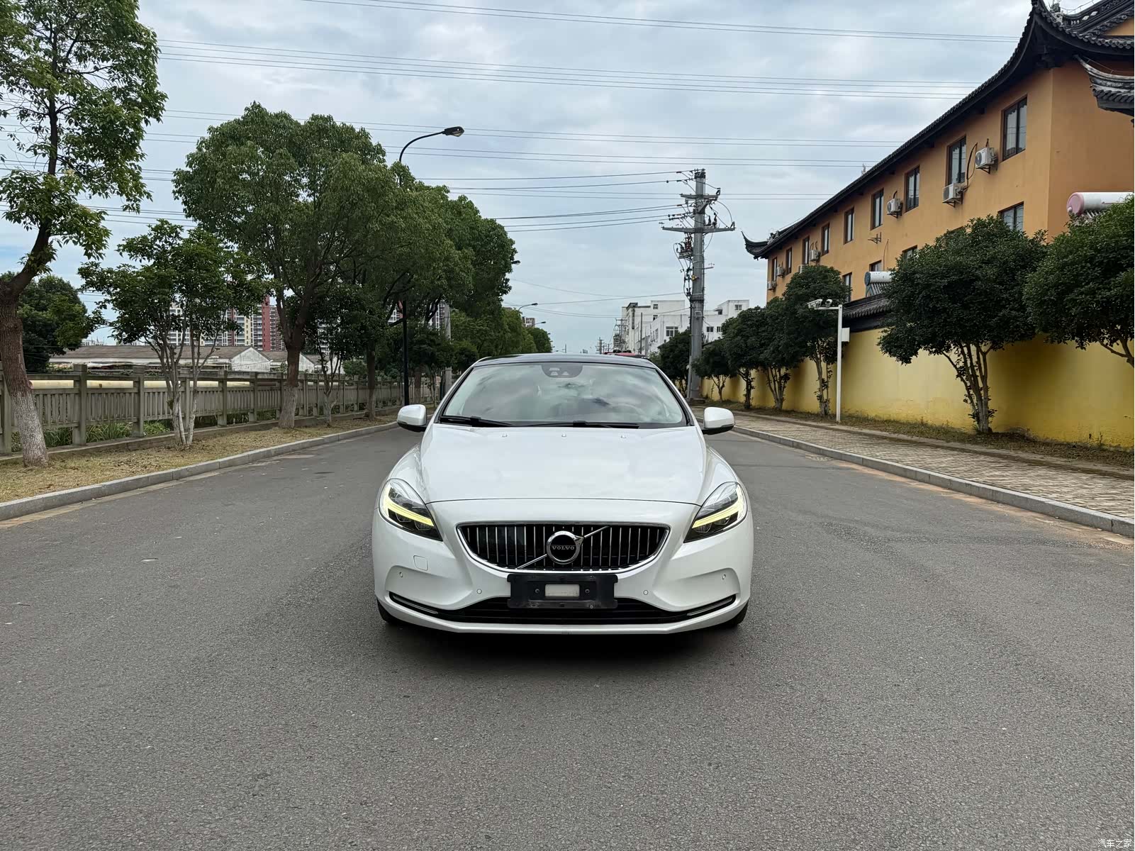 Volvo V40, 2016 2