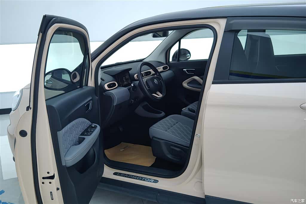 Leapmotor T03, 2022 9