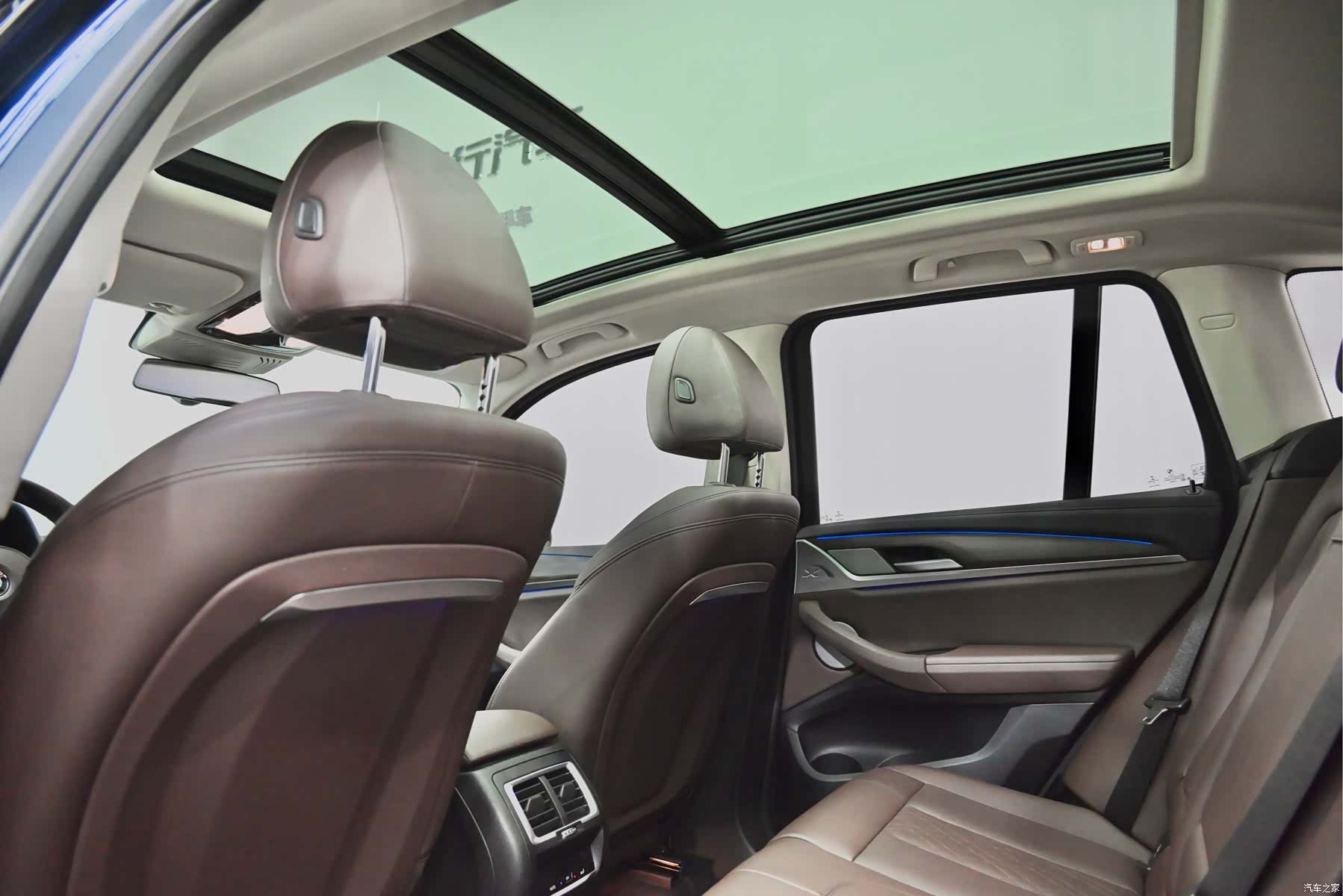BMW X3, 2022 11