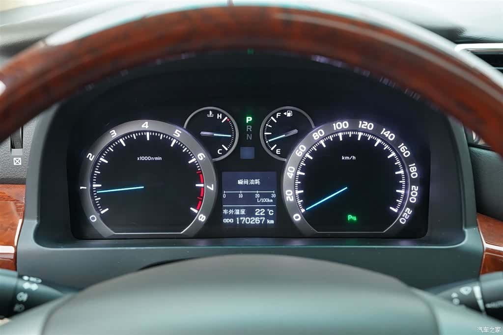 Toyota Alphard, 2011 31