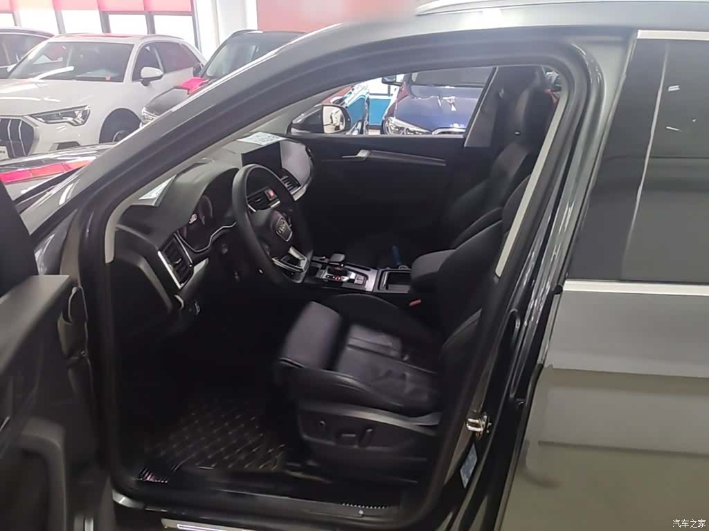 Audi Q5L, 2022 15