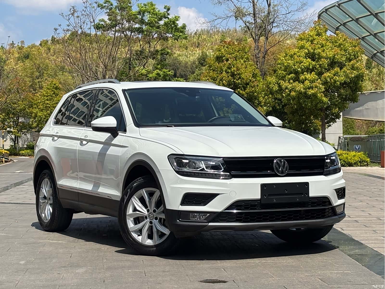 Volkswagen Tiguan, 2019 3