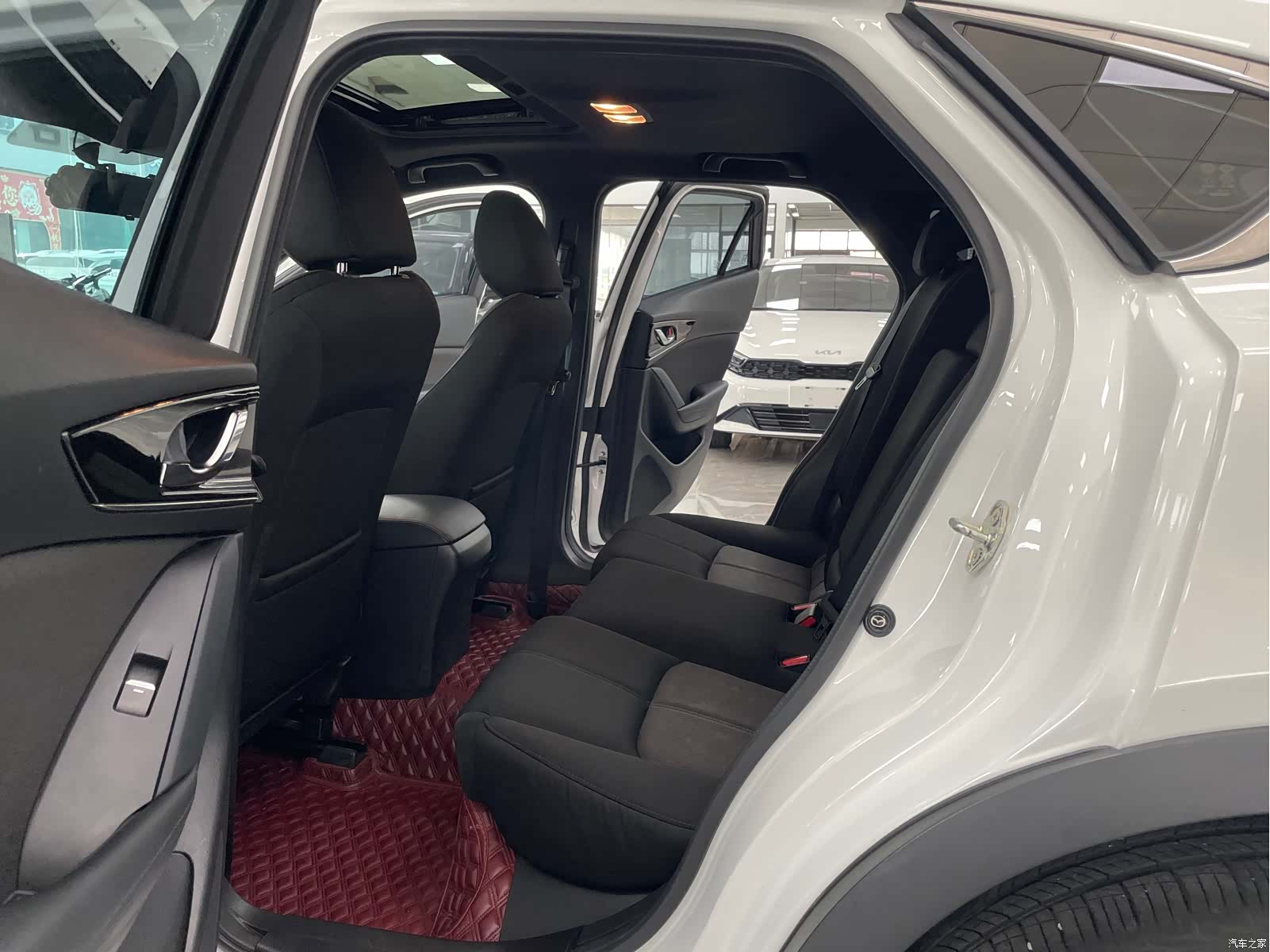 Mazda CX-4, 2022 6