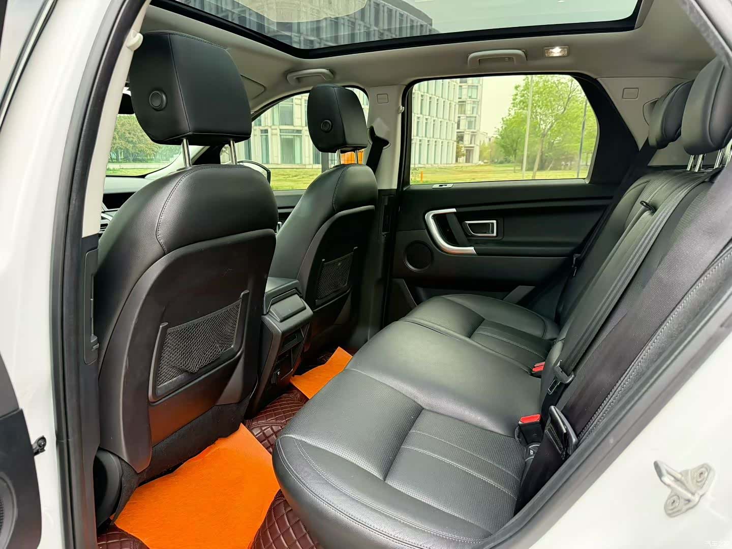 Land Rover Discovery, 2016 все фото