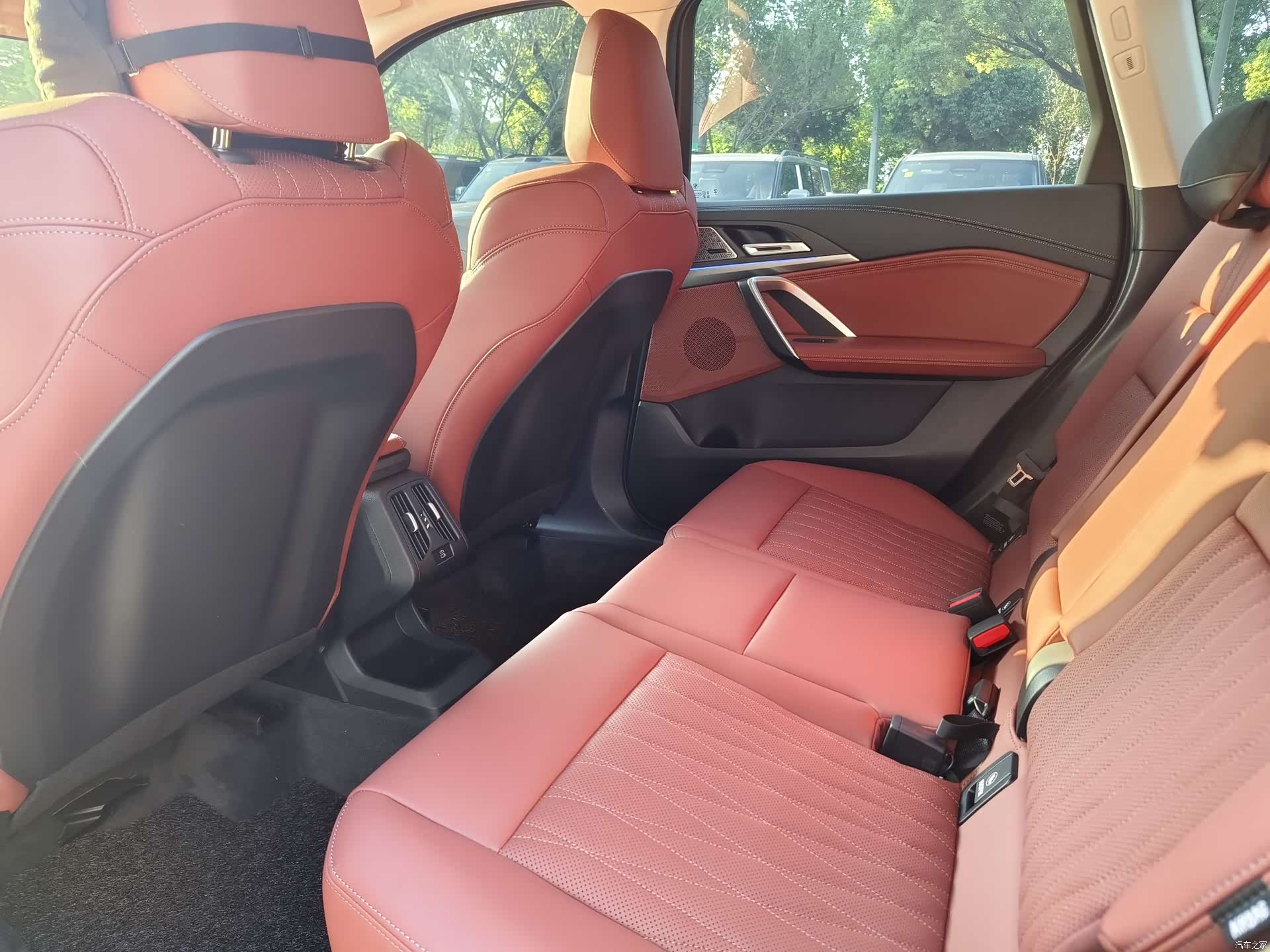 BMW X1, 2026 7