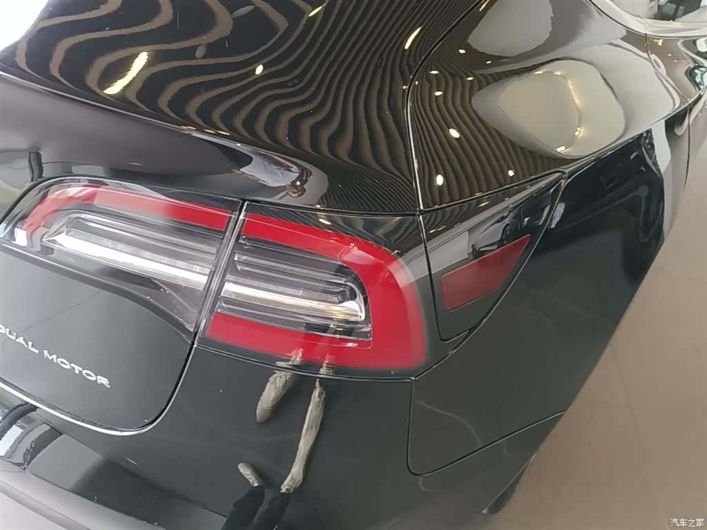 Tesla Model 3, 2019 8