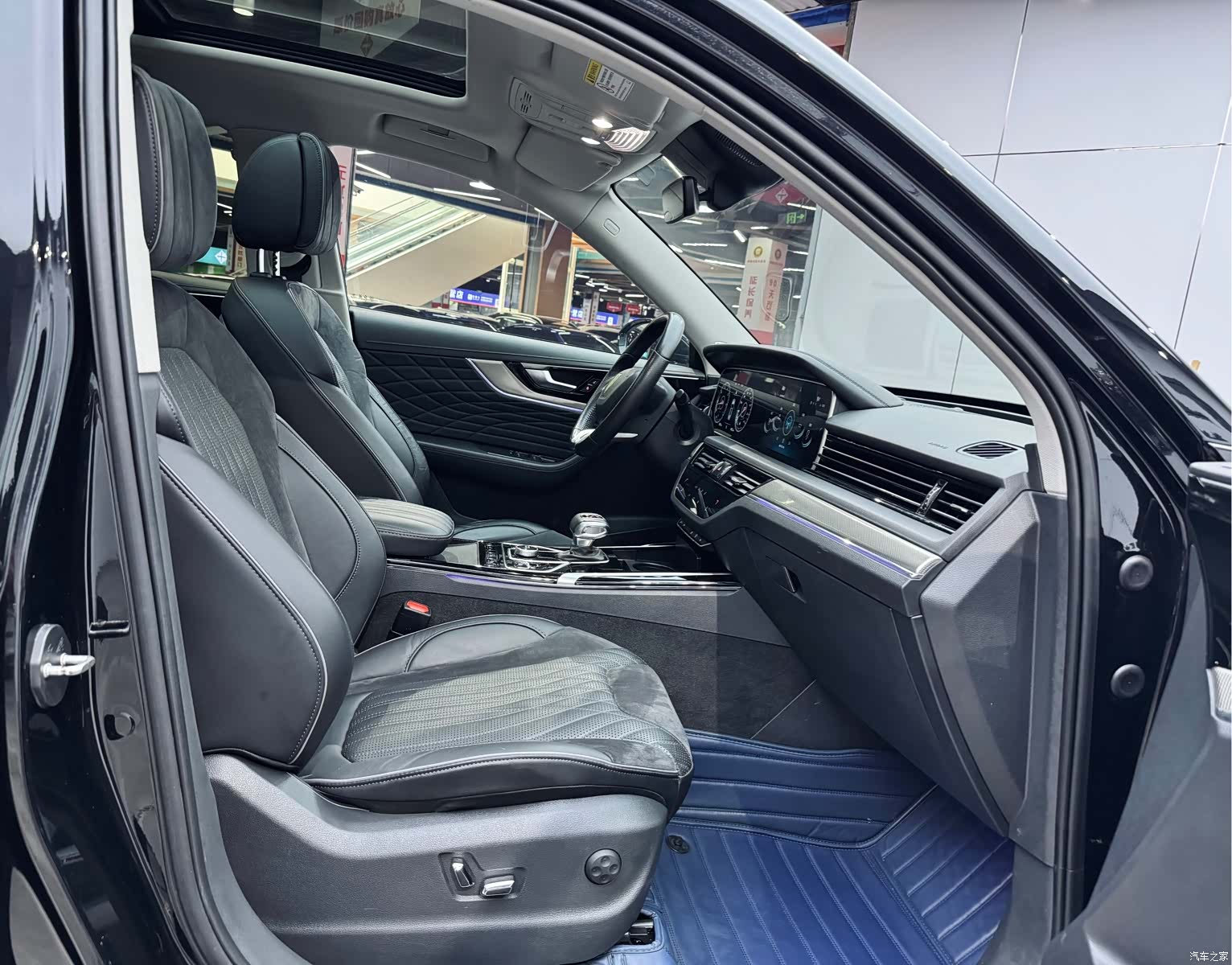 Hongqi HS5, 2021 11