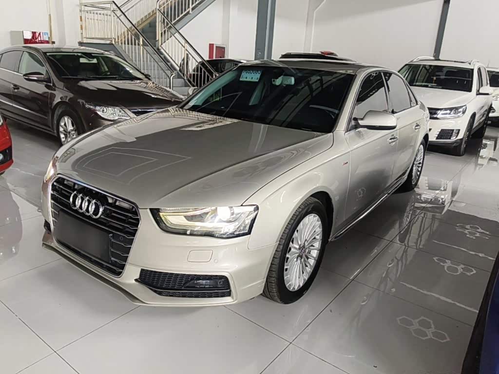 Audi A4L 2016 35 TFSI S line Comfort