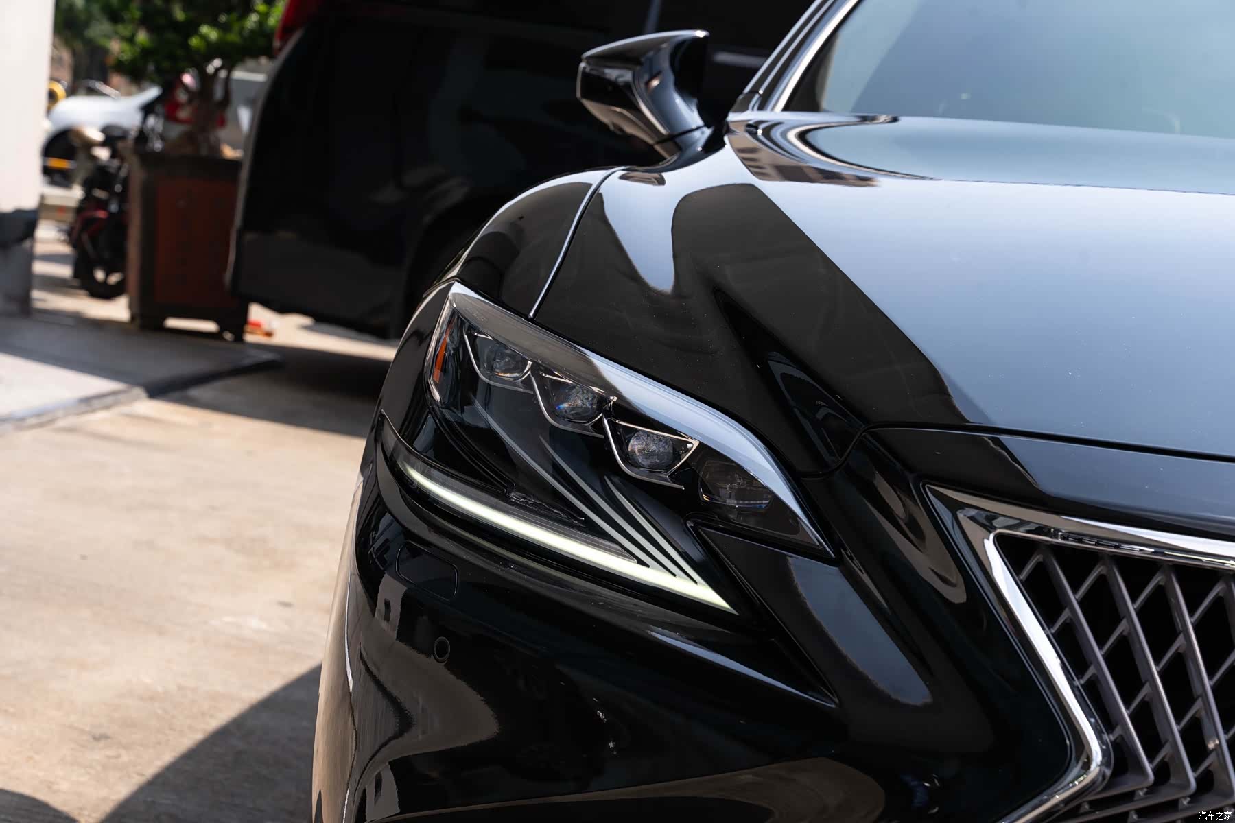 Lexus LS, 2018 6