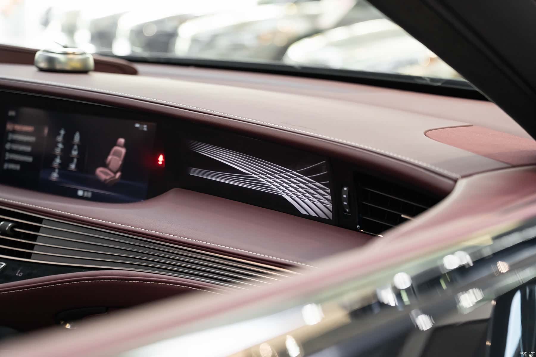 Lexus LS, 2018 20
