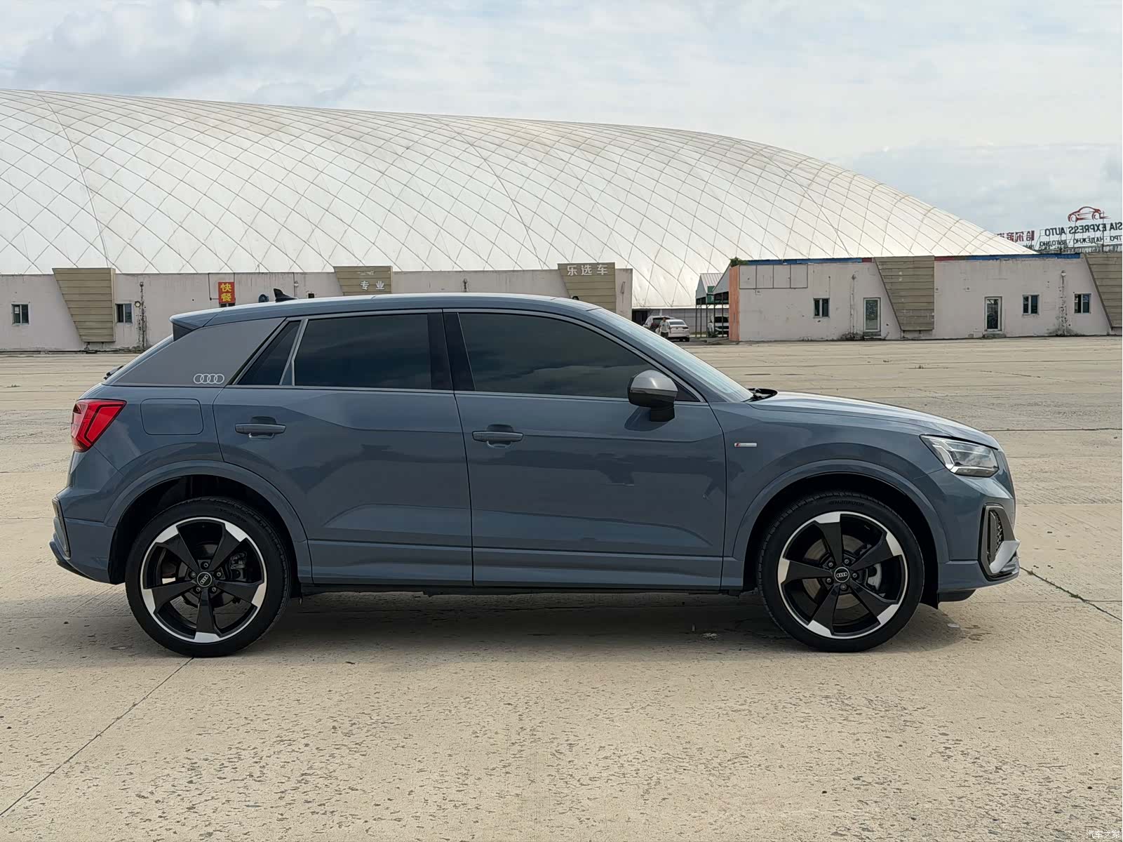 Audi Q2L, 2022 4