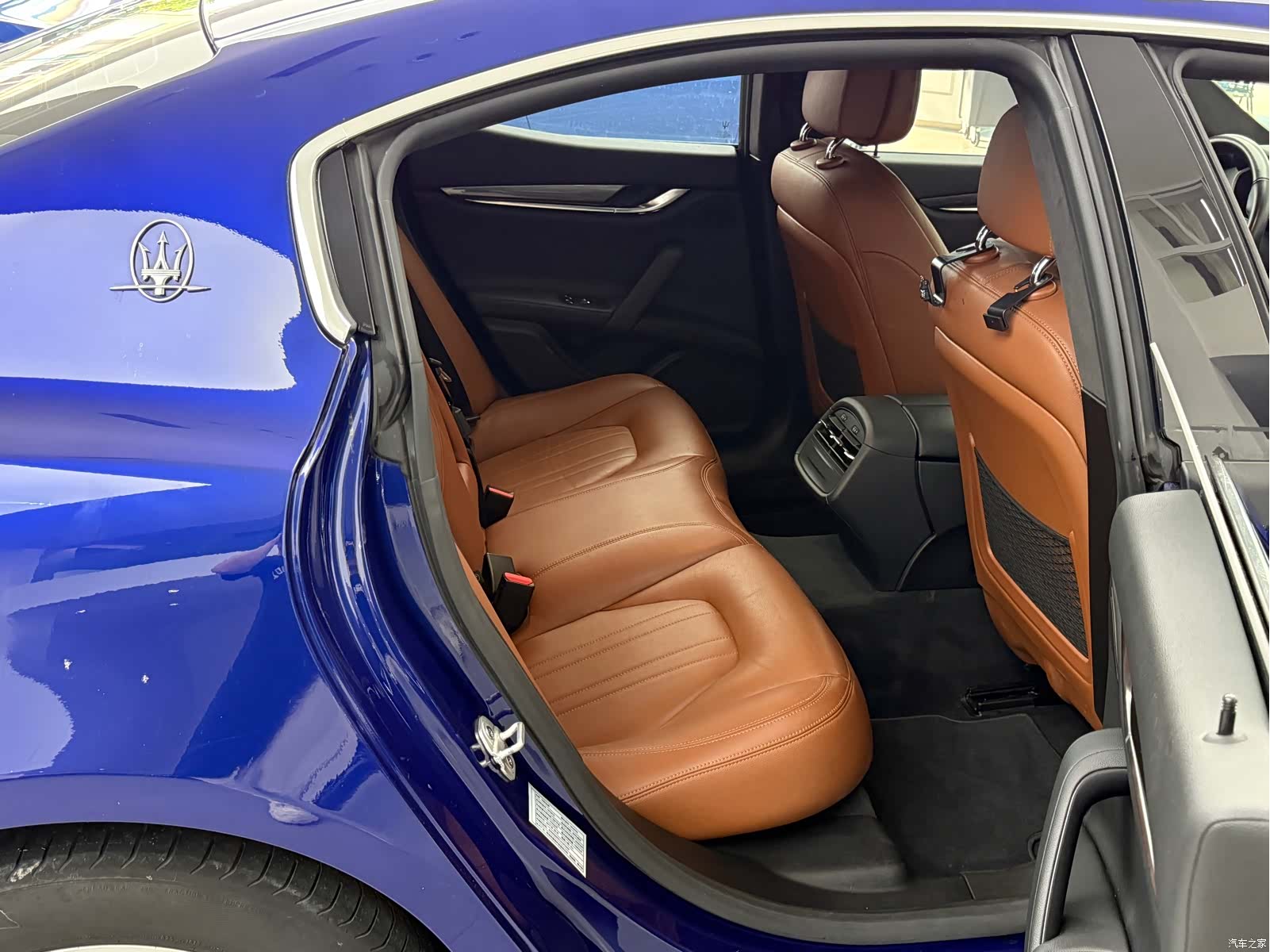 Maserati Ghibli, 2017 10