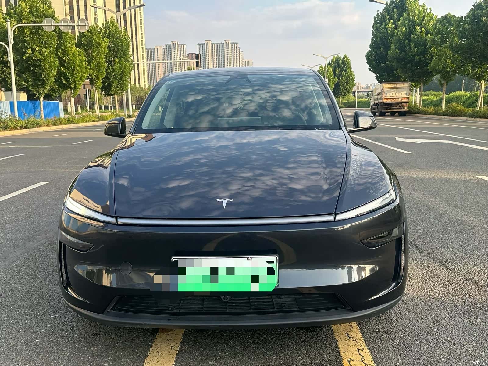 Tesla Model Y, 2025 2
