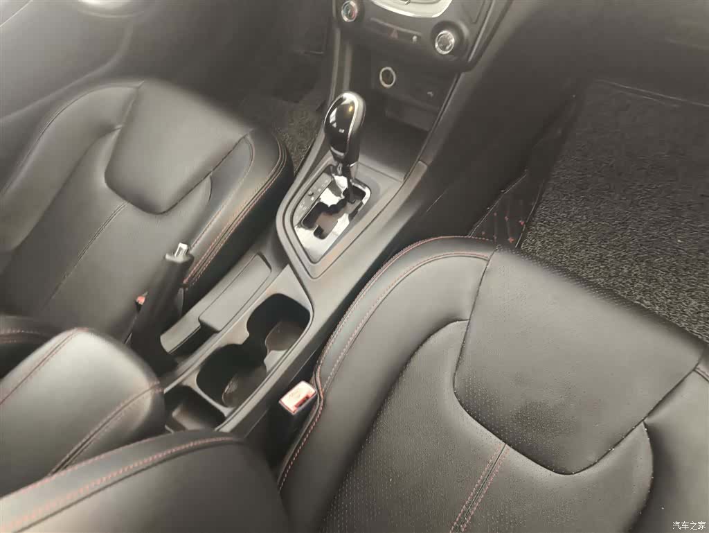 Chery 5, 2017 2