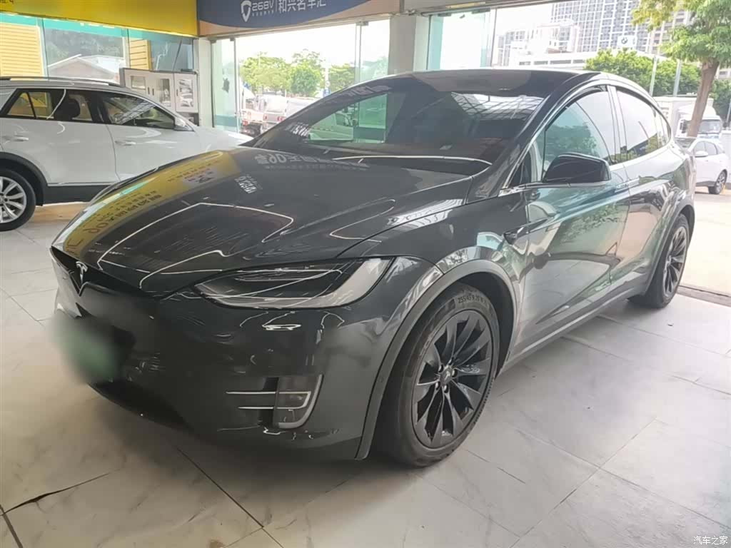 Tesla Model X, 2019 1