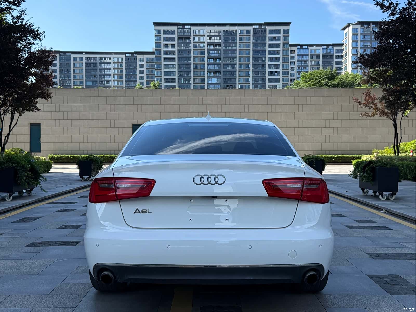 Audi A6L, 2015 все фото