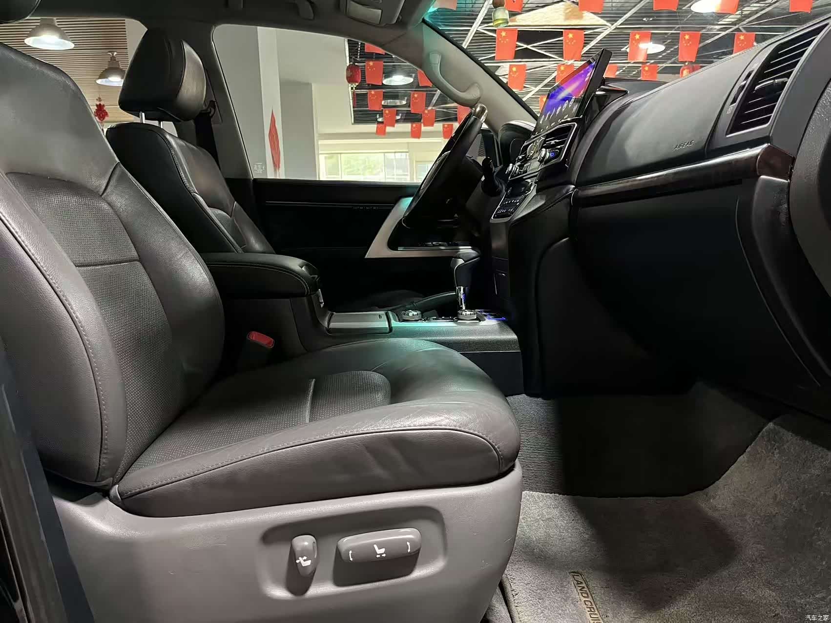 Toyota Land Cruiser, 2009 11