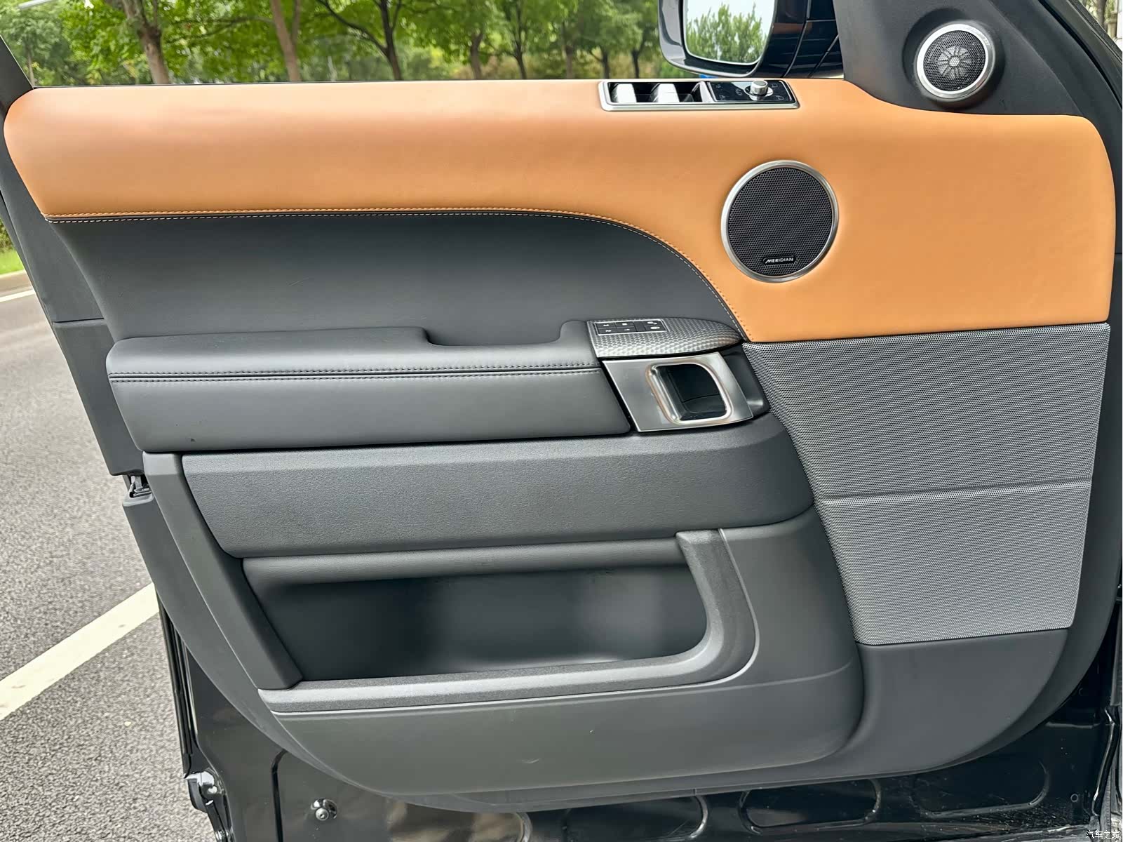 Land Rover Range Rover, 2019 12