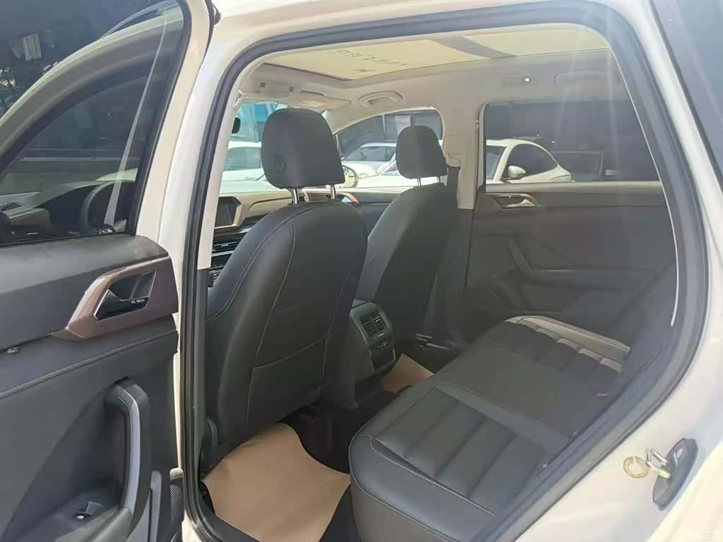 Volkswagen Tharu, 2022 6