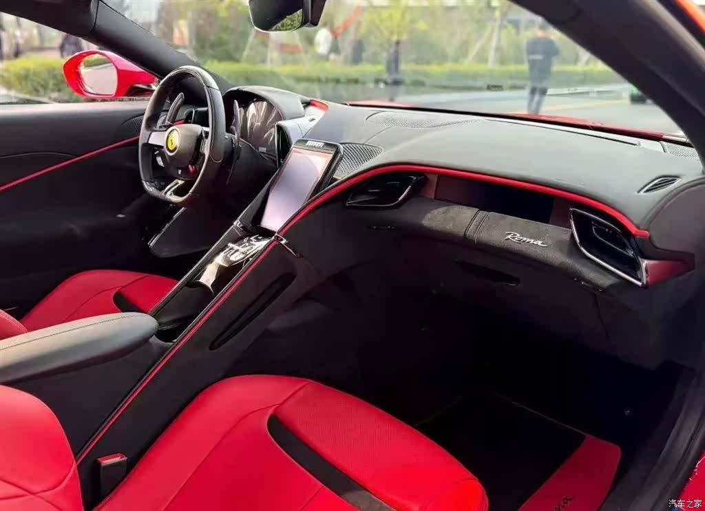 Ferrari Roma, 2021 7