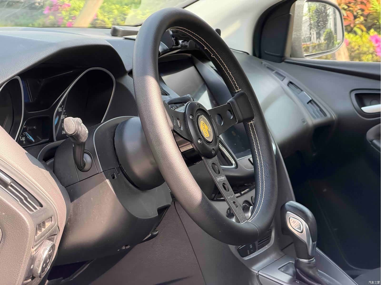 Ford Focus, 2013 15