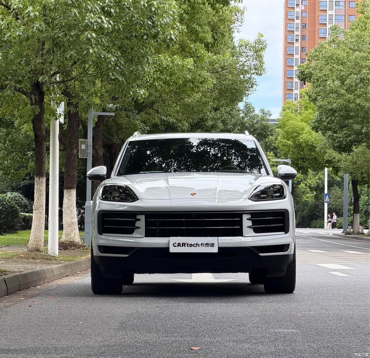 Porsche Cayenne, 2025 2