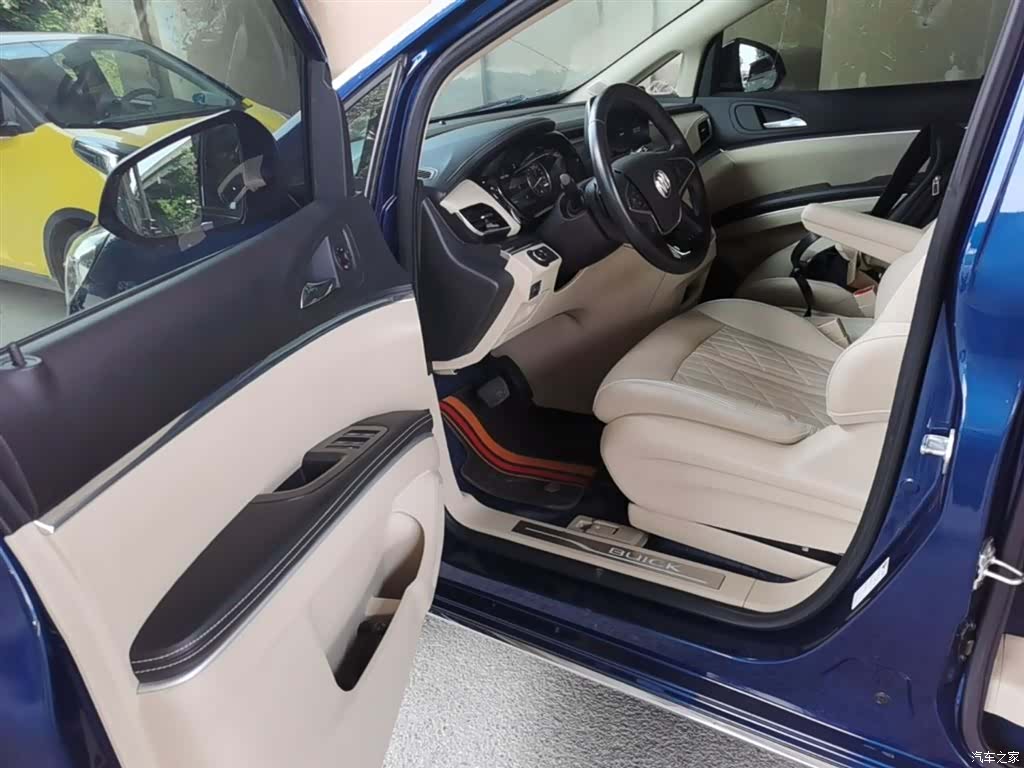 Buick GL8, 2022 12