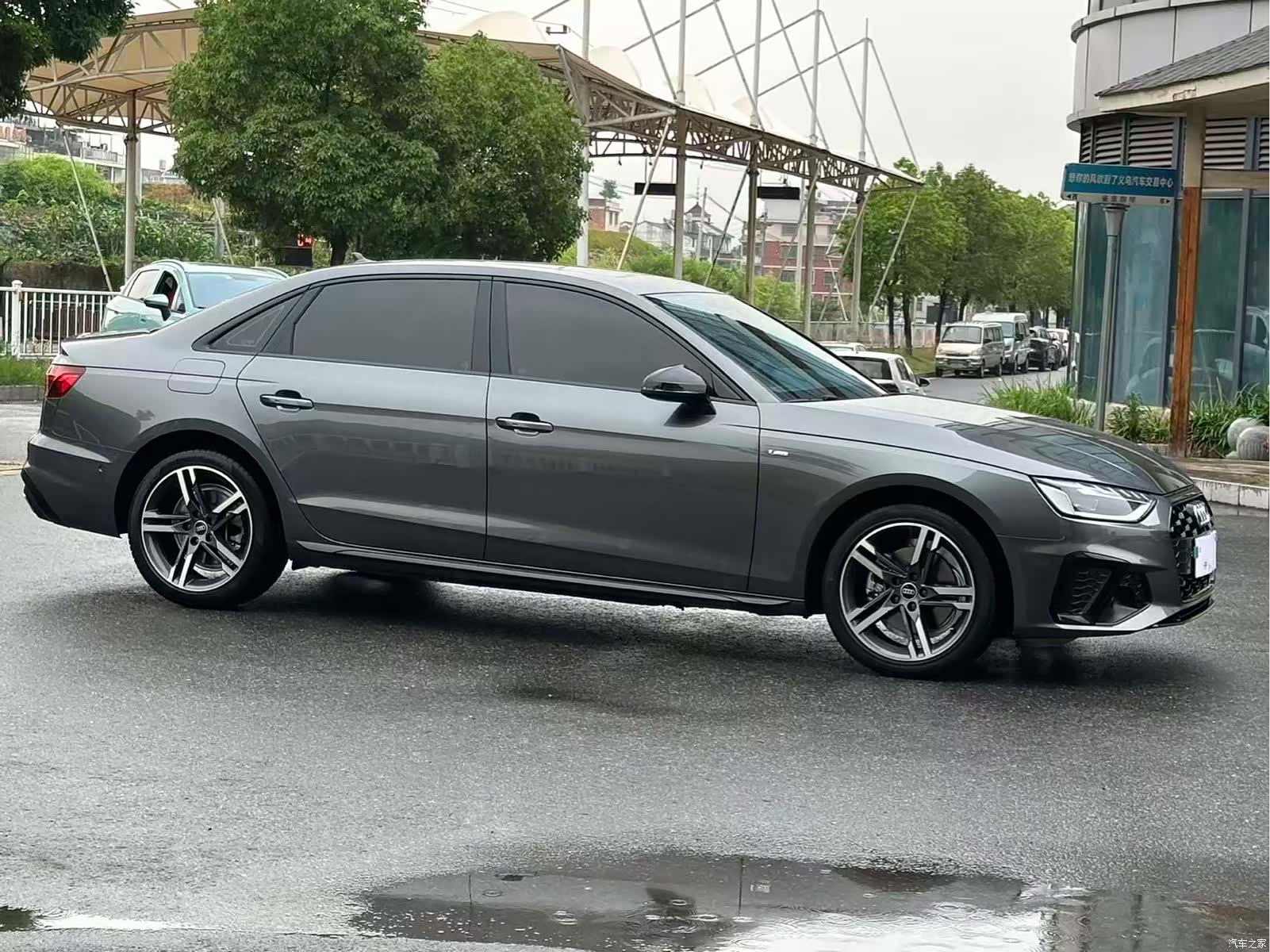 Audi A4L, 2023 3