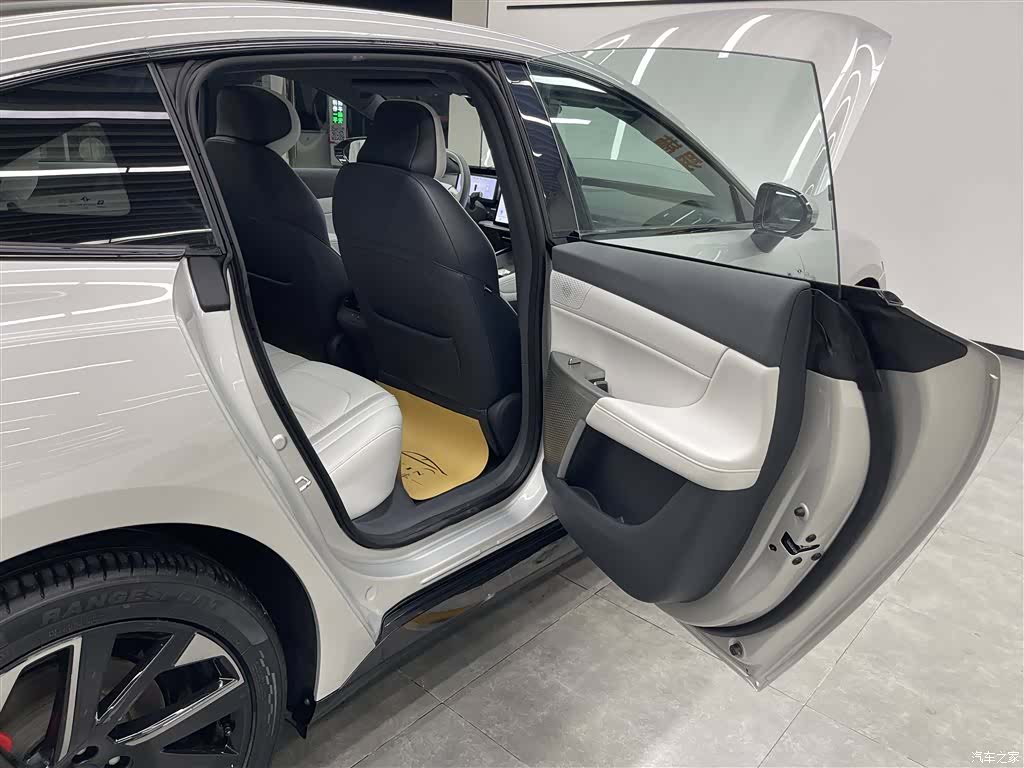 DongFeng eπ007, 2024 23