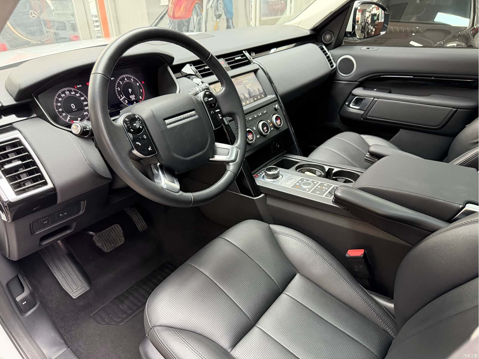 Land Rover Discovery, 2020 13