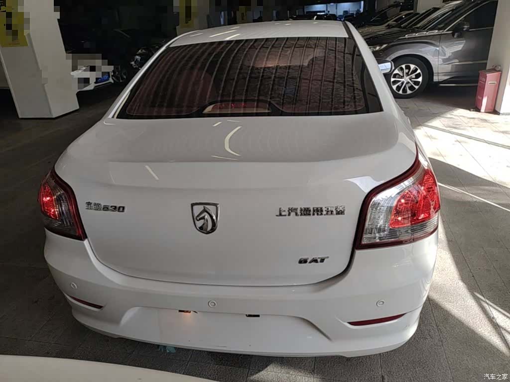 Wuling 630, 2015 6