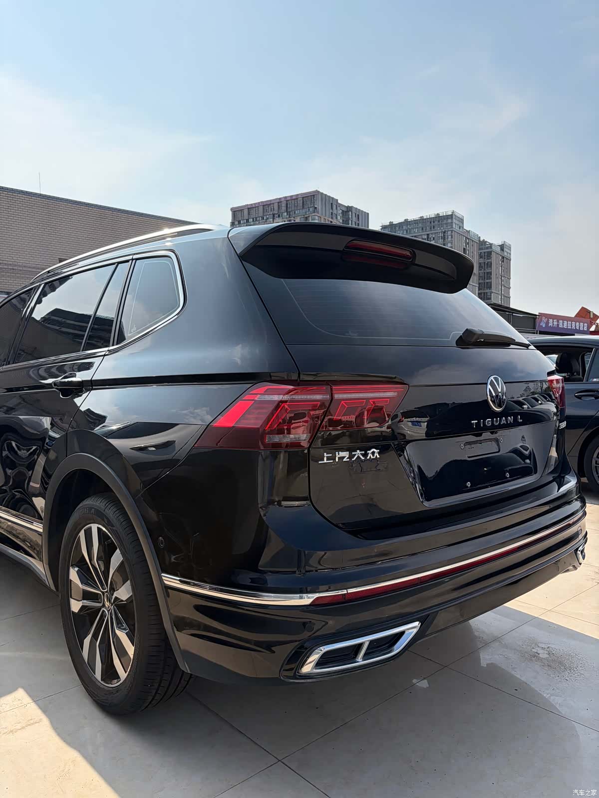 Volkswagen Tiguan L, 2024 25